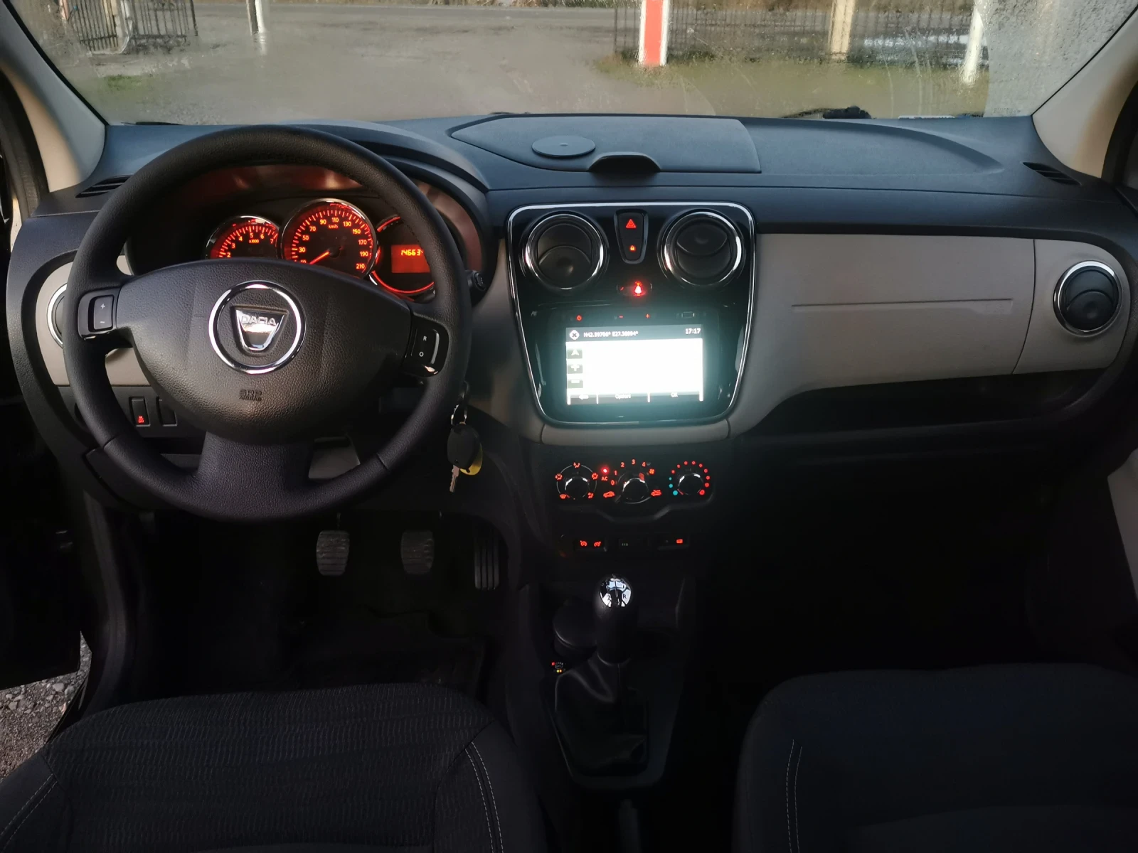 Dacia Lodgy 1, 6i GPL | Mobile.bg   7