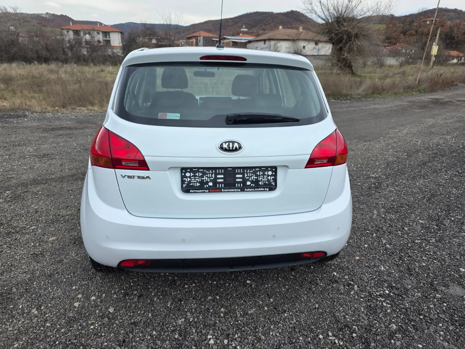 Kia Venga 1.4i 132000km! - изображение 6