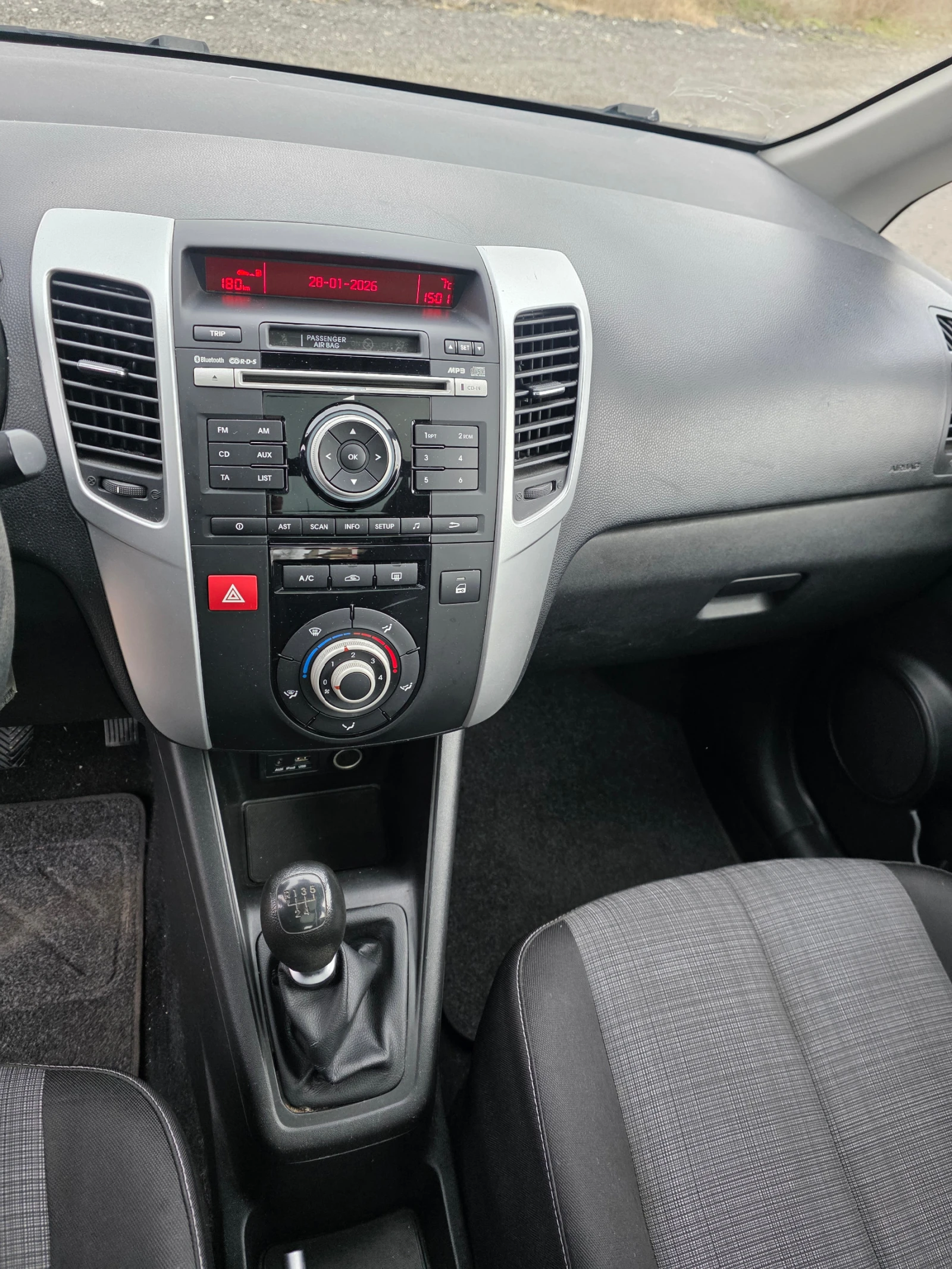 Kia Venga 1.4i 132000km! | Mobile.bg � ����������� 14