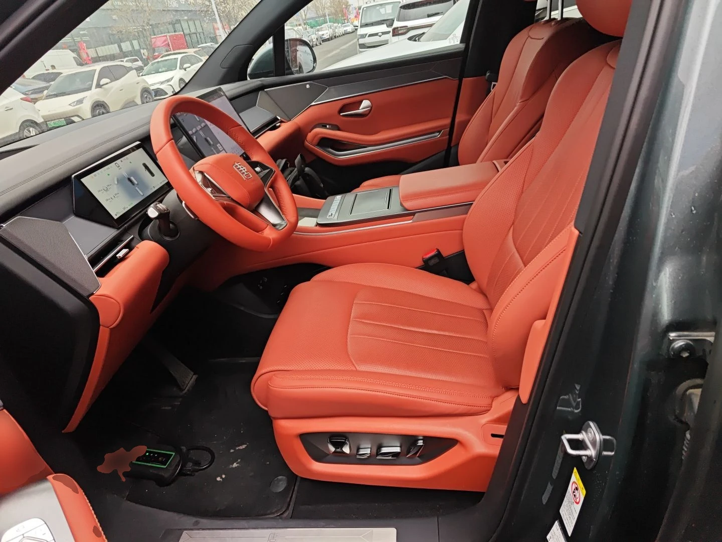 BYD Tang Tang L All-Wheel-Drive LiDAR Flagship Model | Mobile.bg � ����������� 12