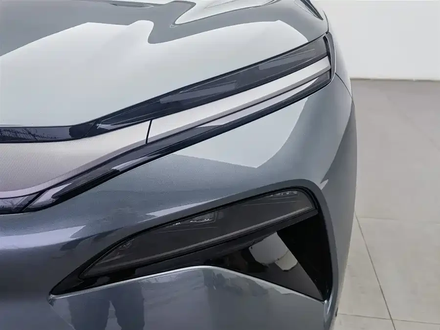 BYD Tang L All-Wheel-Drive LiDAR Flagship Model, снимка 5 - Автомобили и джипове - 53667242