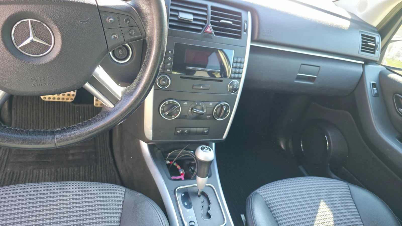 Mercedes-Benz B 200, снимка 4 - Автомобили и джипове - 53829882