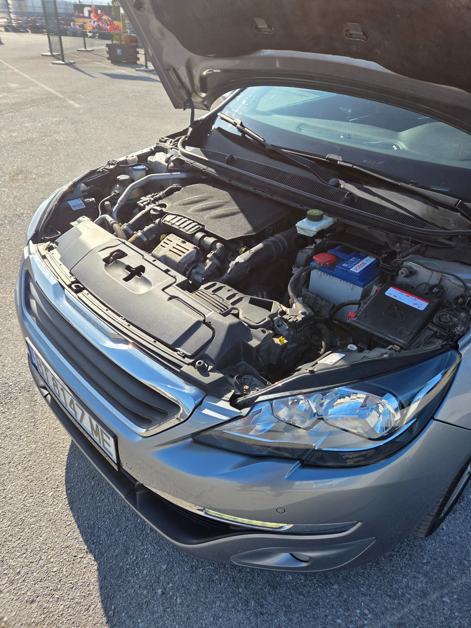 Peugeot 308 1.2i, снимка 6 - Автомобили и джипове - 53926736