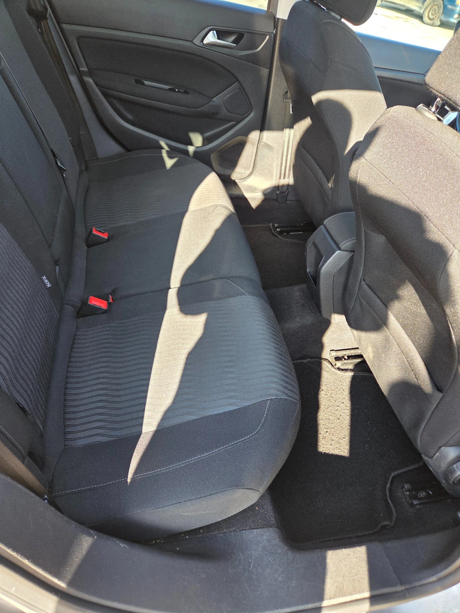 Peugeot 308 1.2i, снимка 10 - Автомобили и джипове - 53926736