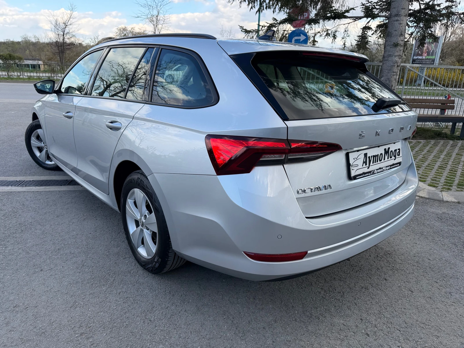 Skoda Octavia 2.0 TDI AVT LED, снимка 4 - Автомобили и джипове - 54140133