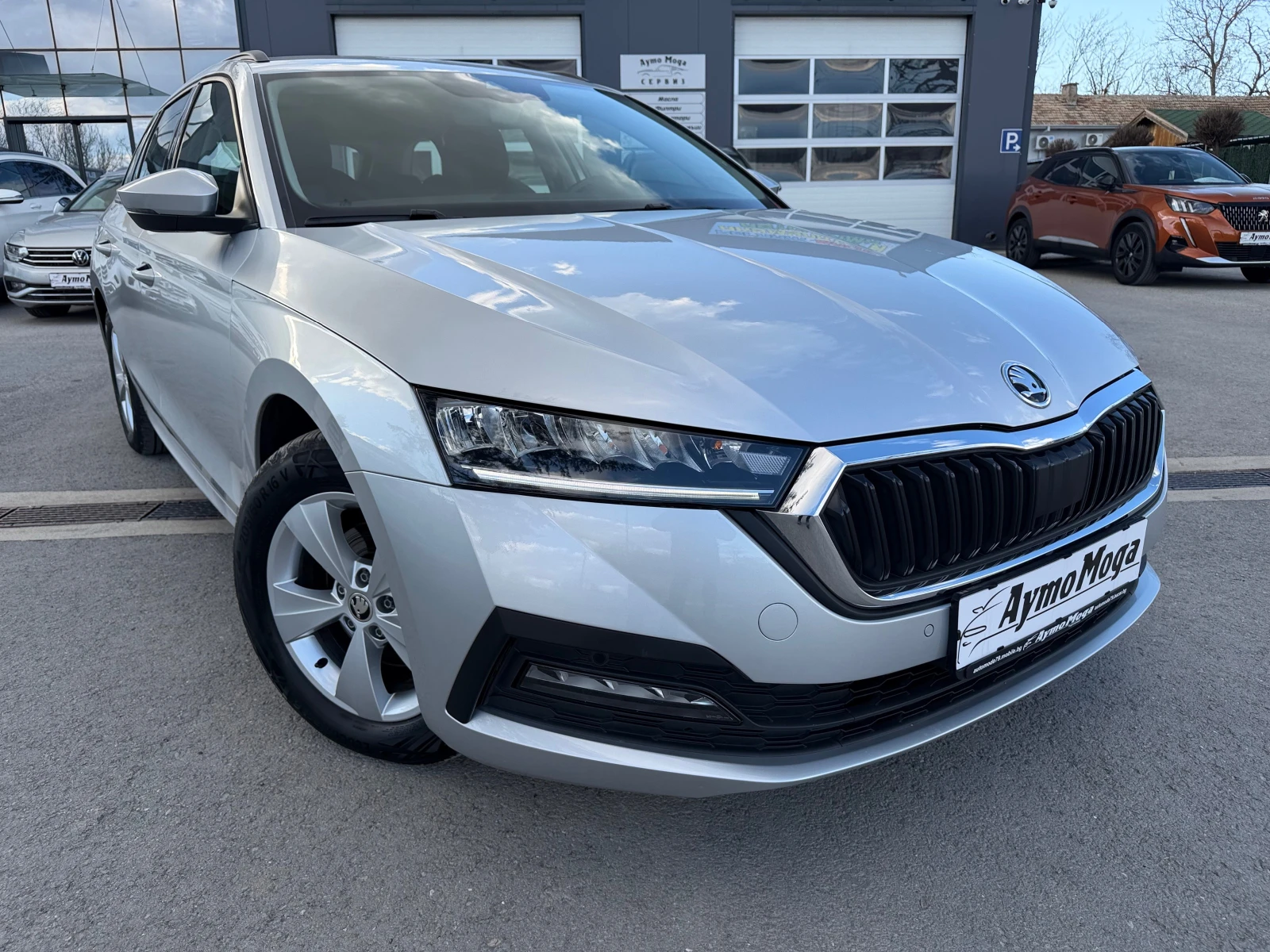 Skoda Octavia 2.0 TDI AVT LED, снимка 2 - Автомобили и джипове - 54140133