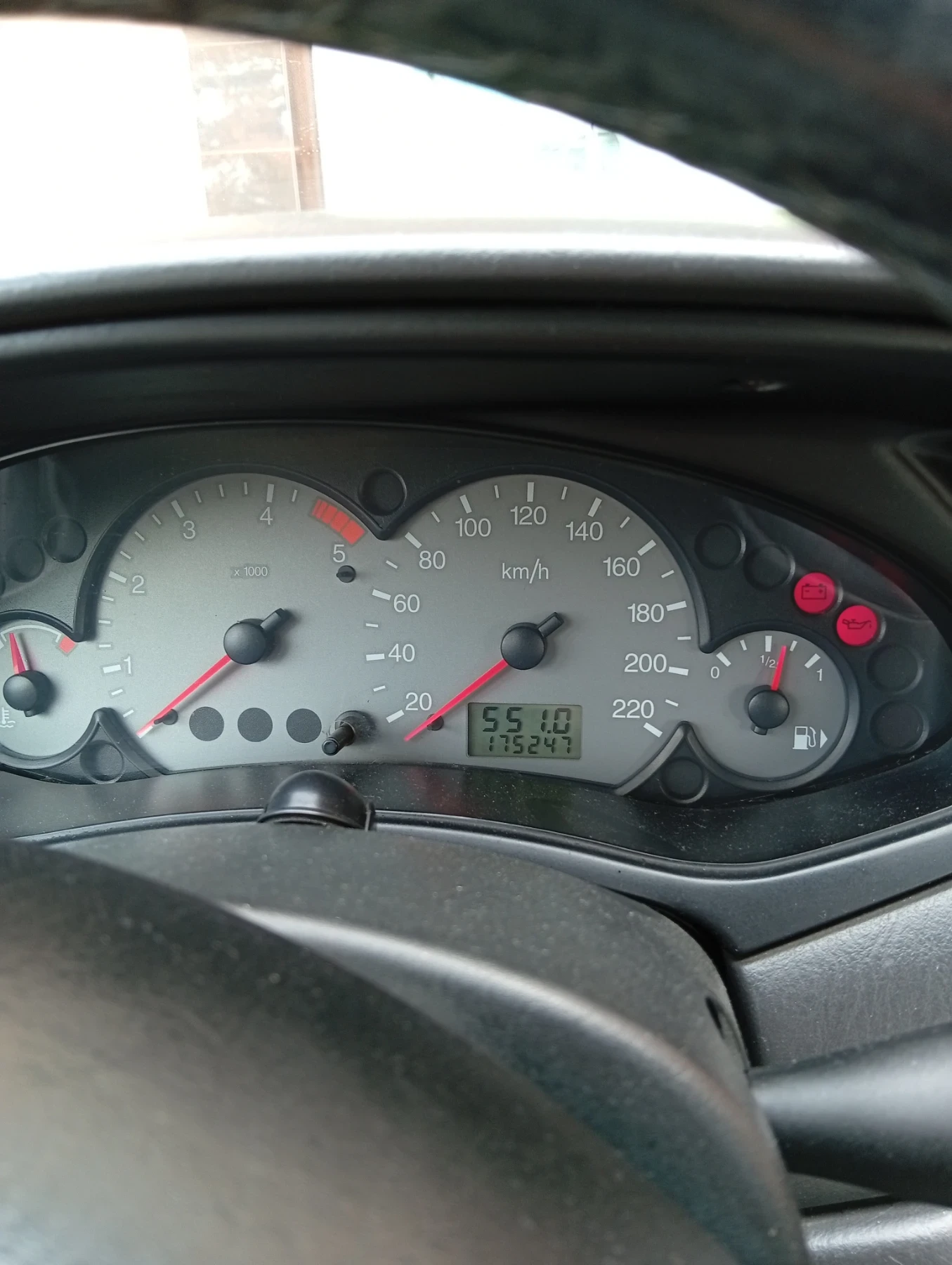 Ford Focus 1.8TDCI, снимка 11 - Автомобили и джипове - 54212673