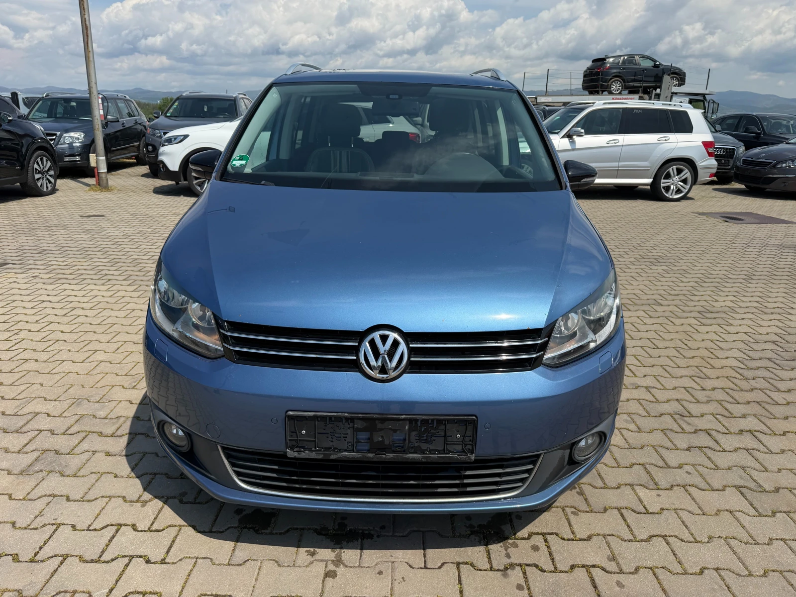 VW Touran 2.0TDI AVTOMAT/PANORAMA/NAVI EURO 5, снимка 3 - Автомобили и джипове - 54355420