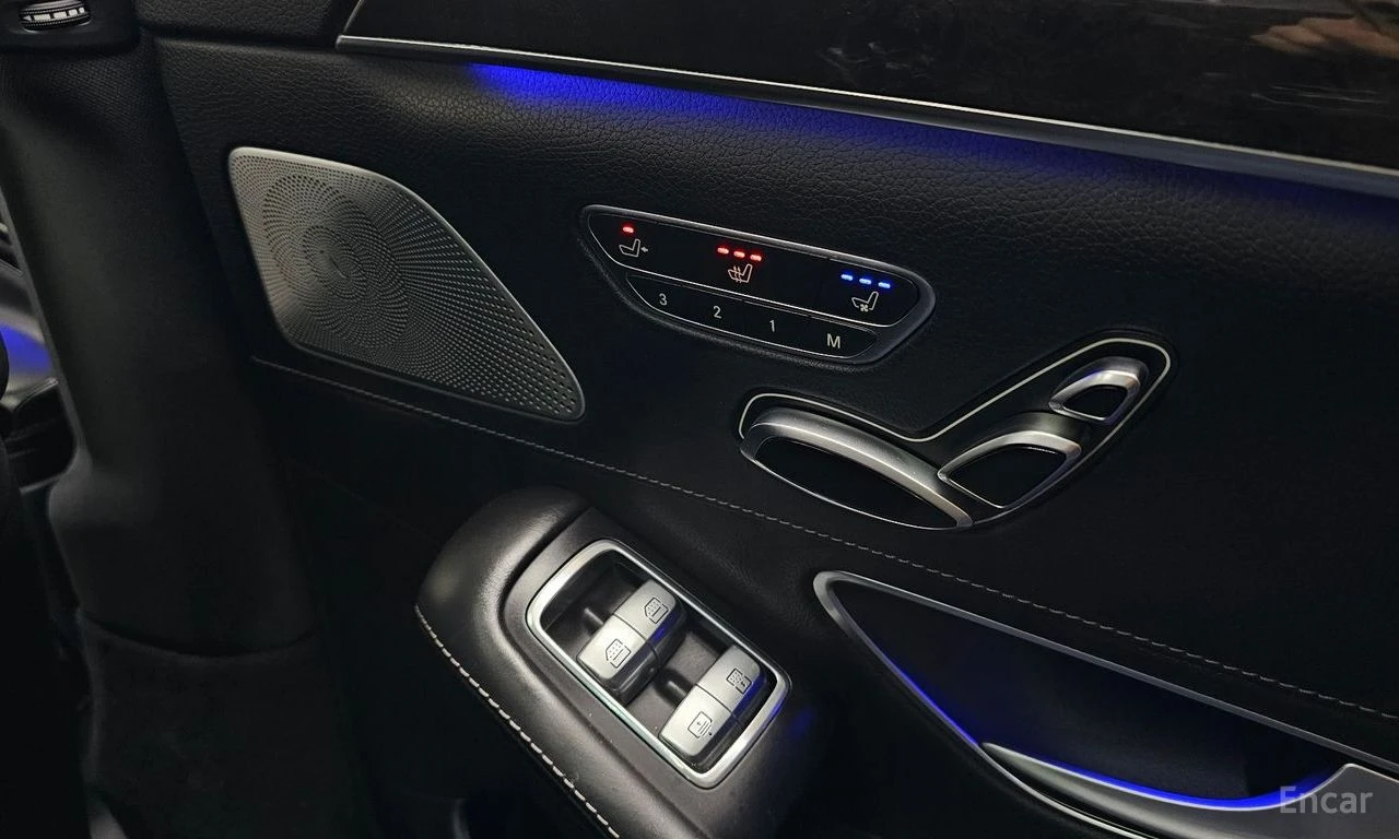 Mercedes-Benz S 63 AMG 4MATIC* 3D* BURMESTER* ДИСТРОНИК* ОБДУХВАНЕ* МАСАЖ, снимка 16 - Автомобили и джипове - 54732864