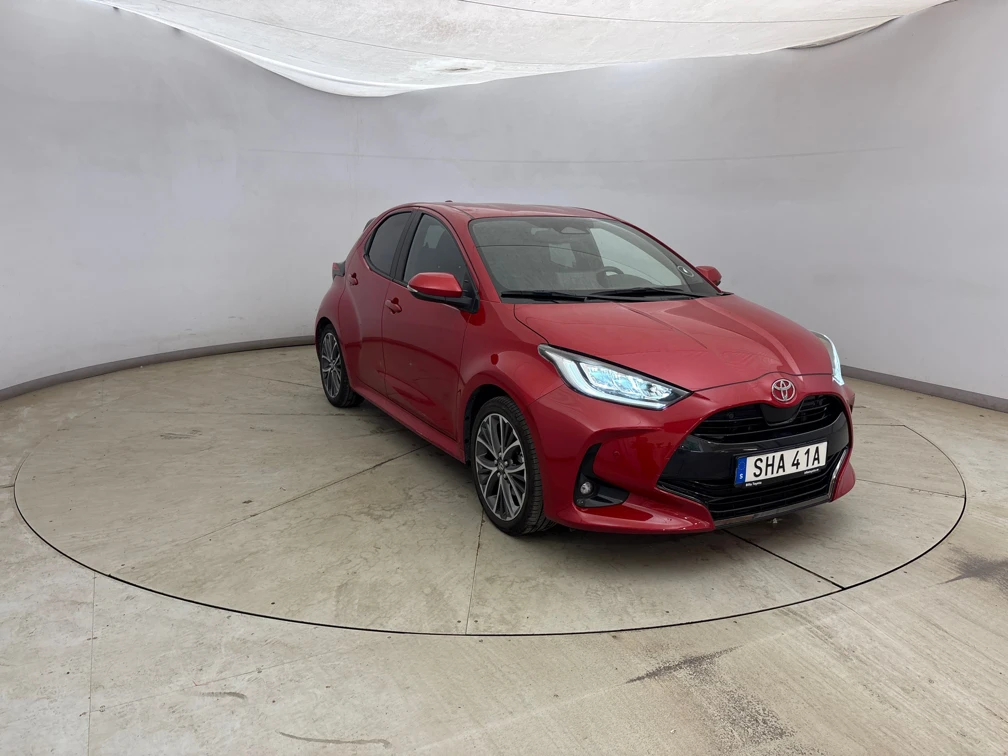 Toyota Yaris 1.5 - Hybrid, снимка 2 - Автомобили и джипове - 55089203