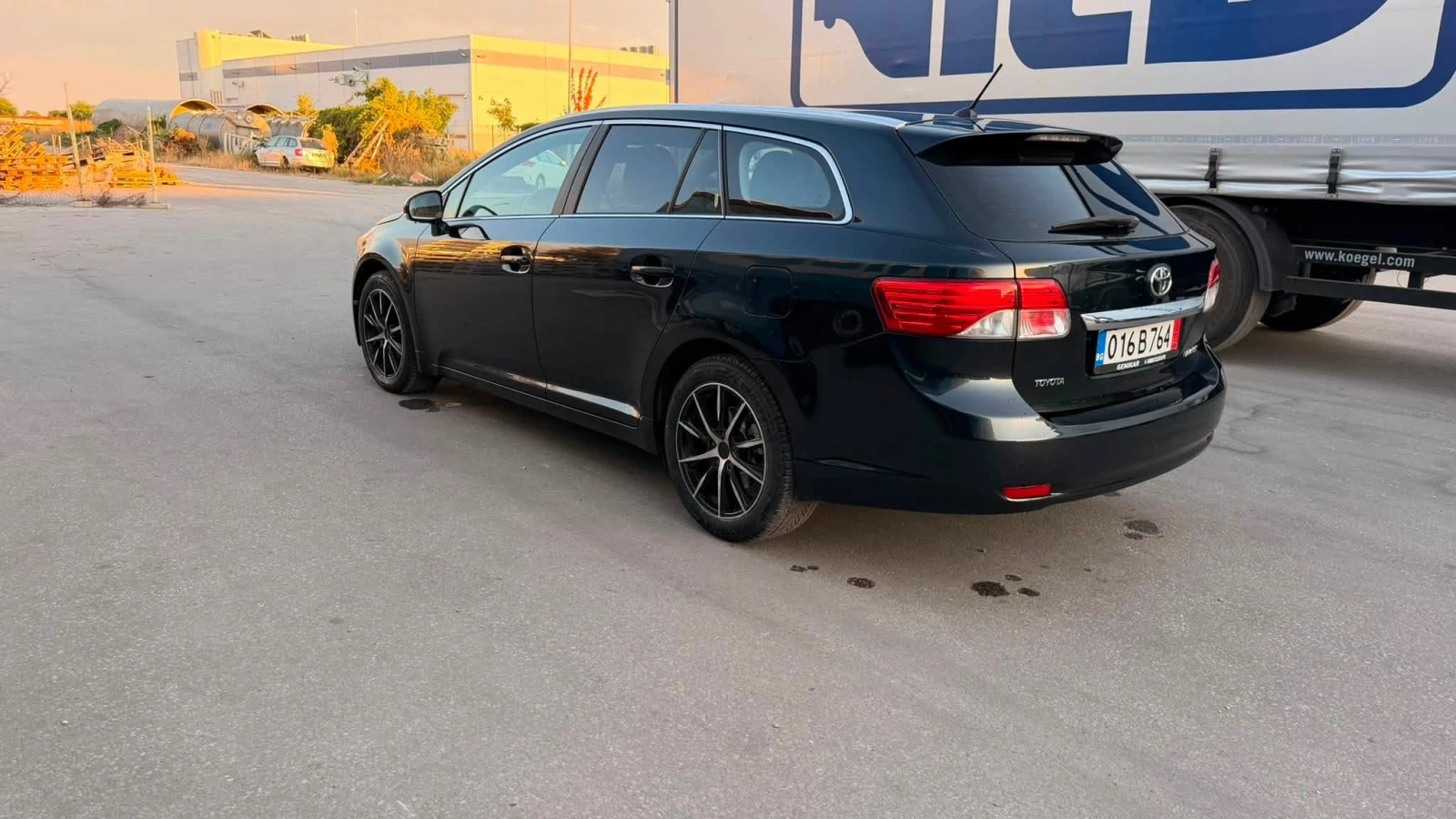 Toyota Avensis 1.8 БЕНЗИН  EURO5, снимка 5 - Автомобили и джипове - 55675033