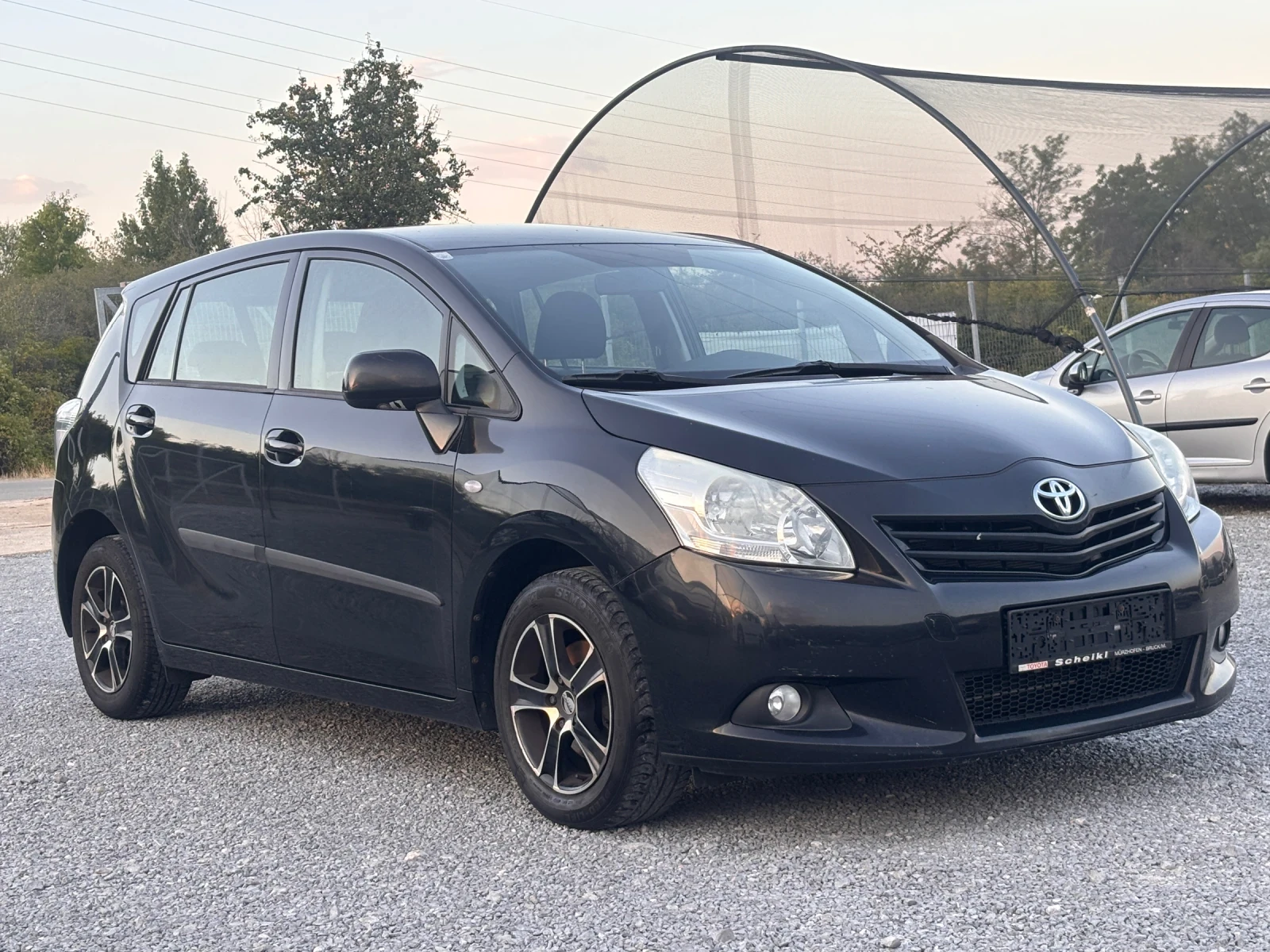 Toyota Verso 1.6i , снимка 7 - Автомобили и джипове - 55777620