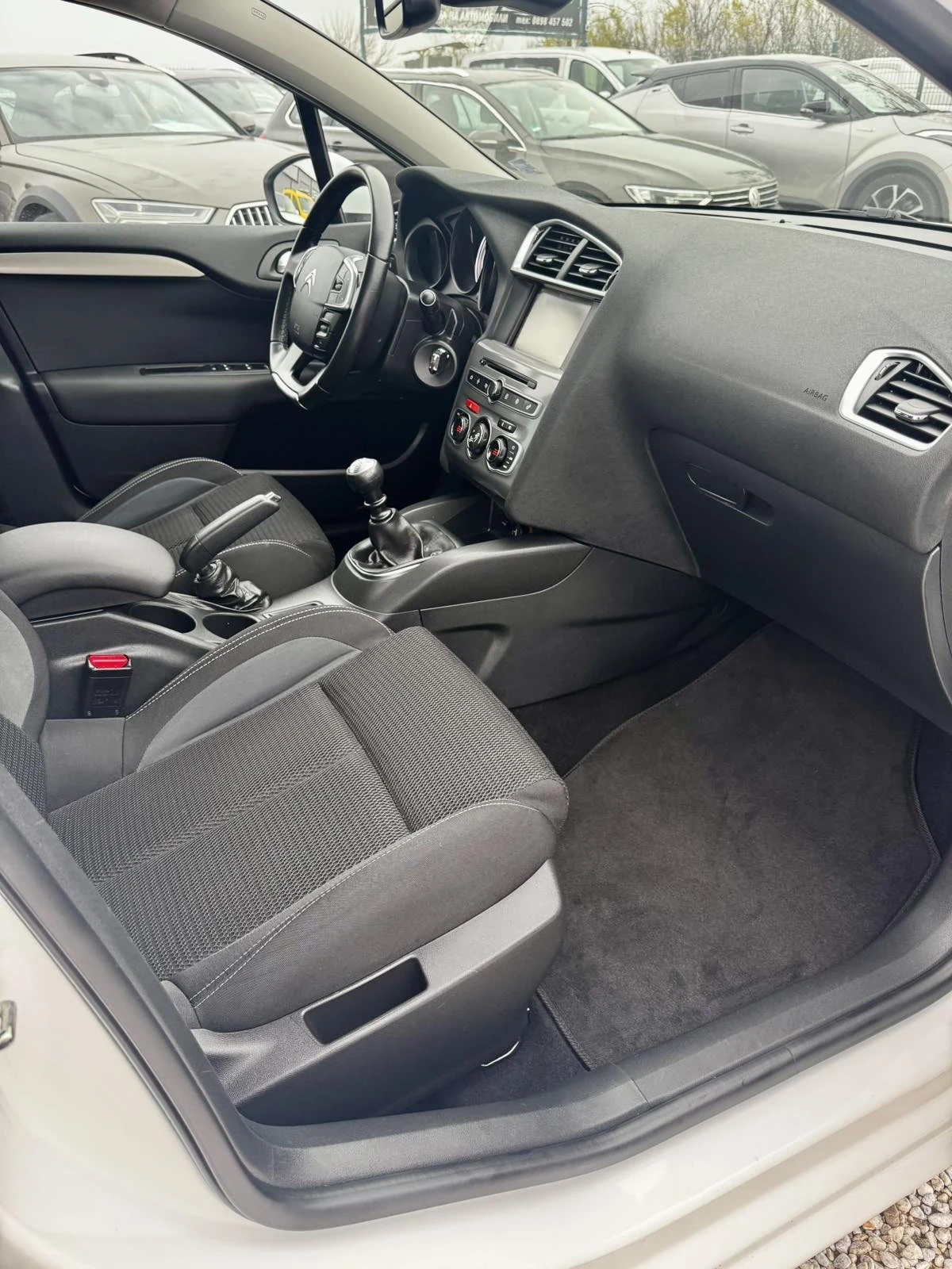 Citroen C4 1, 6 hdi 120 Hp , Euro 6 , снимка 7 - Автомобили и джипове - 55994018