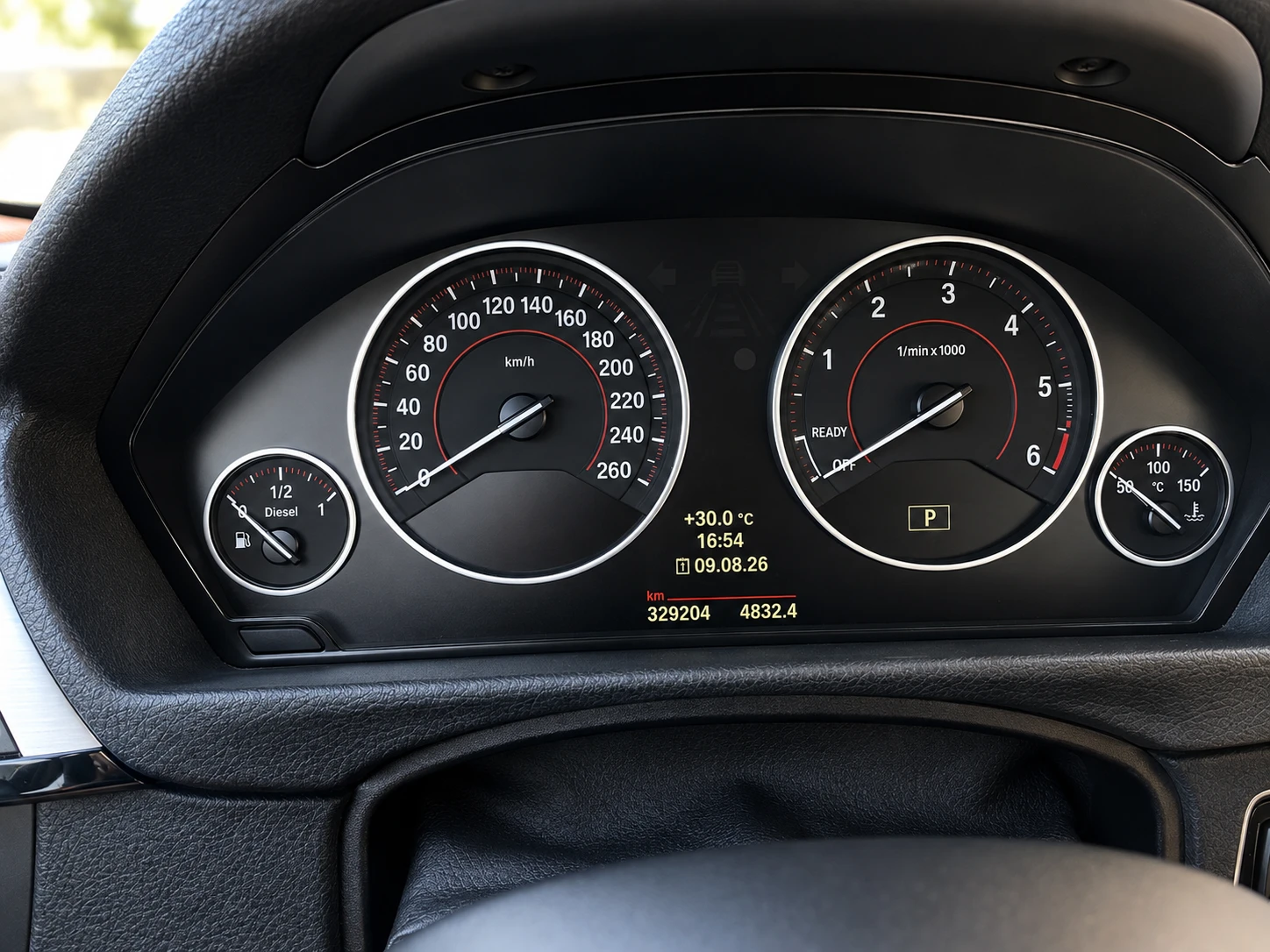 BMW 320, снимка 5 - Автомобили и джипове - 56139235