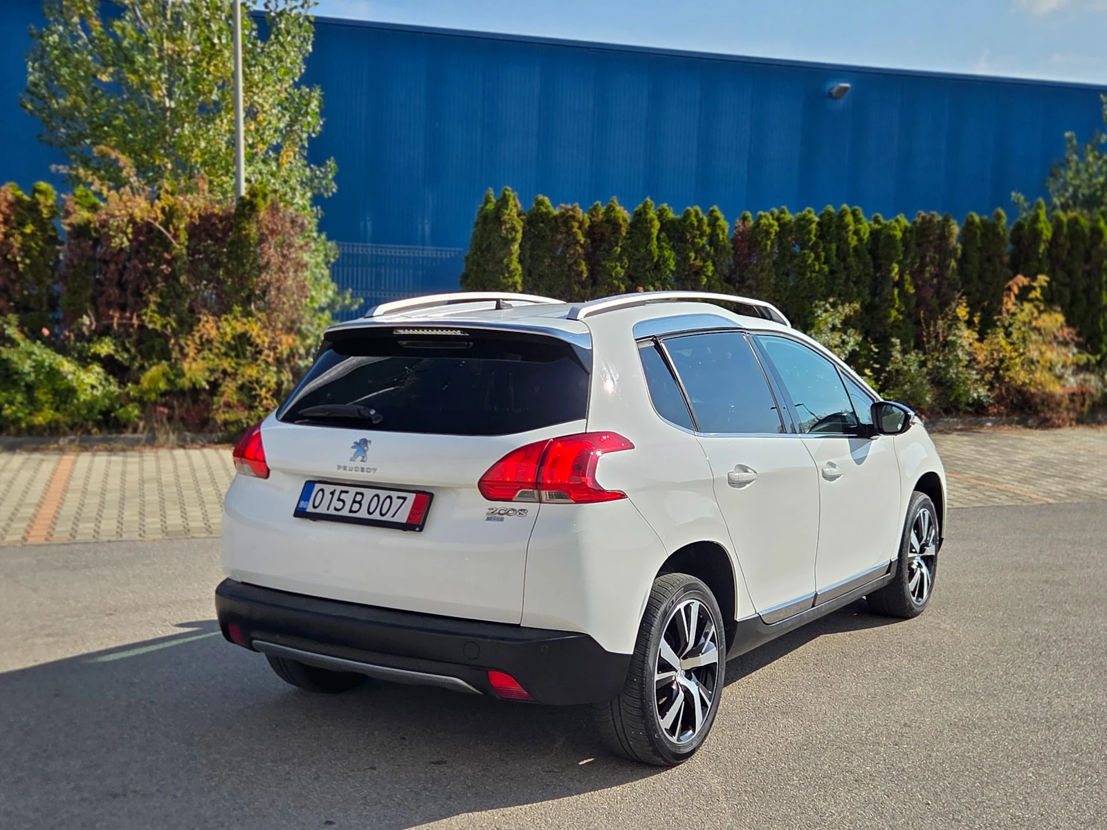 Peugeot 2008 1.6e-HDI ALLURE, снимка 6 - Автомобили и джипове - 56645092