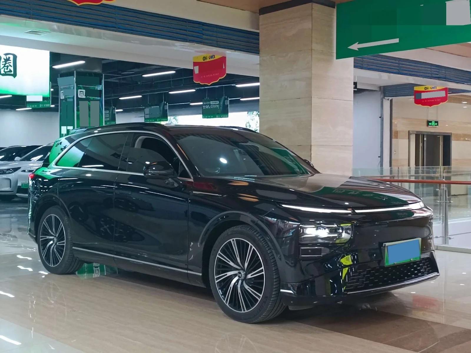 Xpeng G9  98KWH 650km, снимка 3 - Автомобили и джипове - 56723572