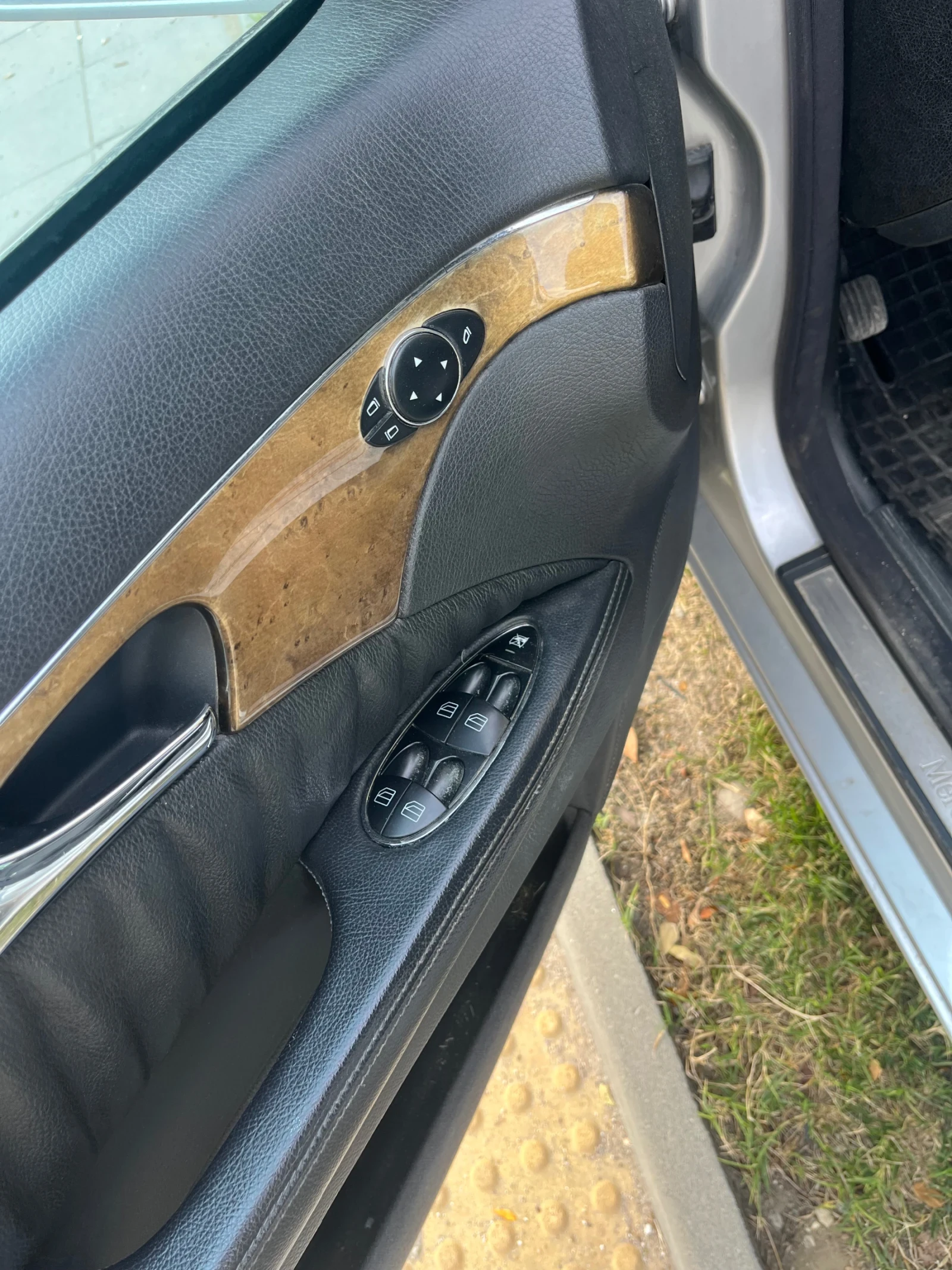 Mercedes-Benz E 320 Е320cdi, снимка 12 - Автомобили и джипове - 56726487