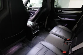 Porsche Cayenne e hybrid Platinum edition, снимка 14