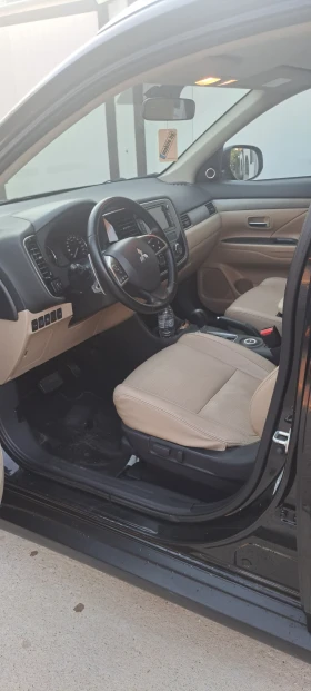 Mitsubishi Outlander, снимка 3