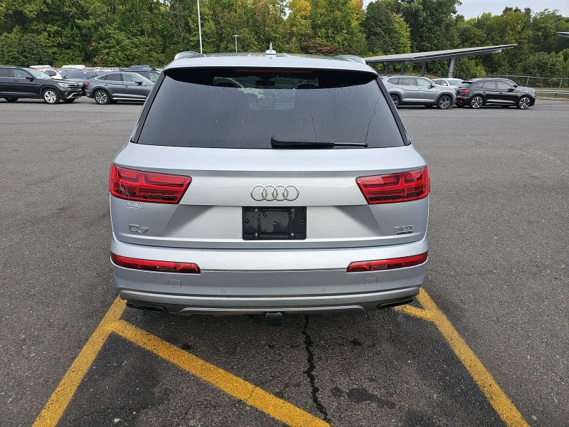 Audi Q7 Панорама* Adaptive Cruise Control* Дигитално табло, снимка 4 - Автомобили и джипове - 47372557