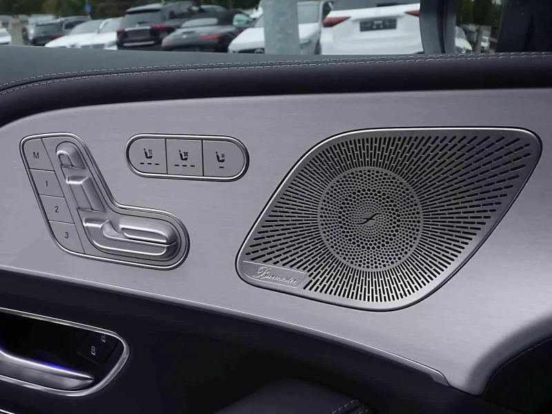 Mercedes-Benz GLS 63 AMG /4-MATIC/FACELIFT/BURM/PANO/HEAD UP/MULTIBEAM/, снимка 6 - Автомобили и джипове - 52047753