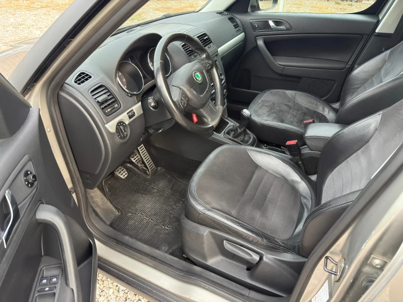 Skoda Yeti 1.8 T, снимка 7 - Автомобили и джипове - 52140060