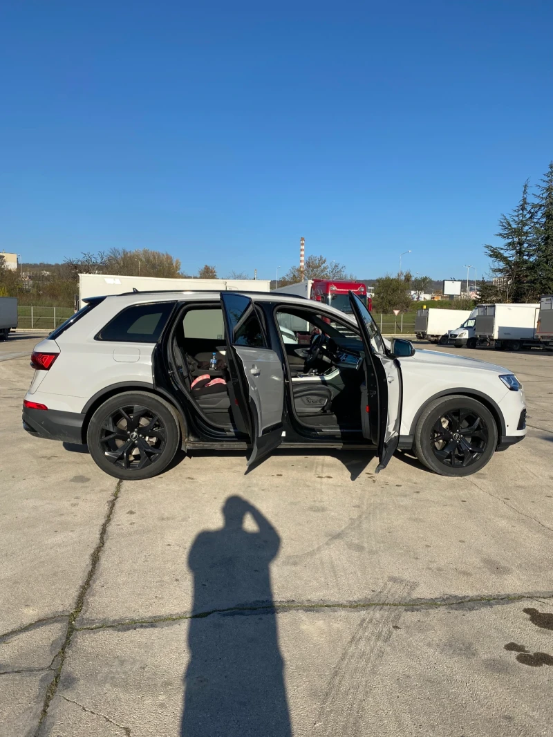 Audi Q7 55 tfsi, снимка 8 - Автомобили и джипове - 52422704