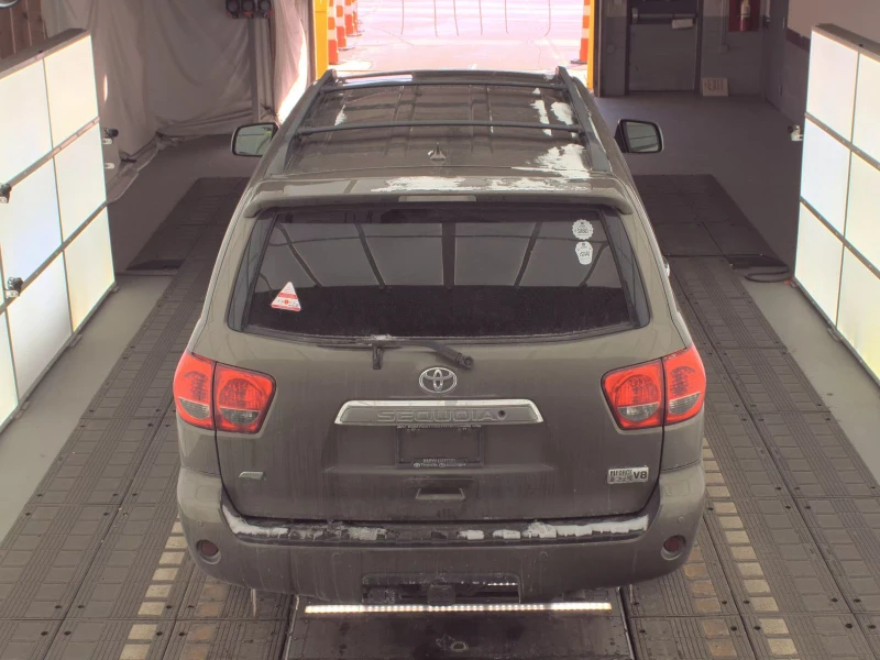 Toyota Sequoia LIMITED* 5.7* V8* ПОДГРЕВ* КАМЕРА* КЕЙЛЕС, снимка 8 - Автомобили и джипове - 53462626