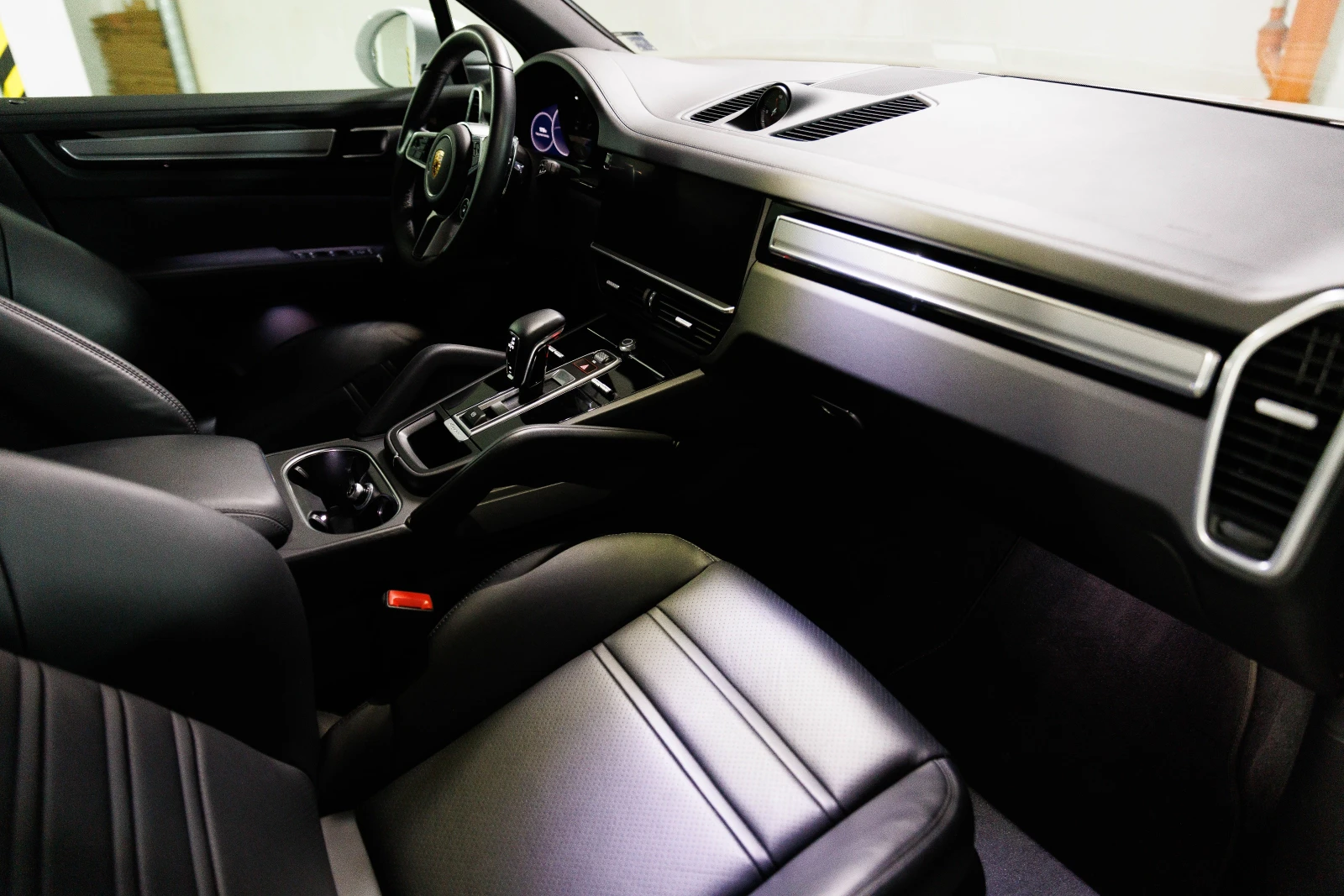 Porsche Cayenne e hybrid Platinum edition, снимка 15 - Автомобили и джипове - 55557051