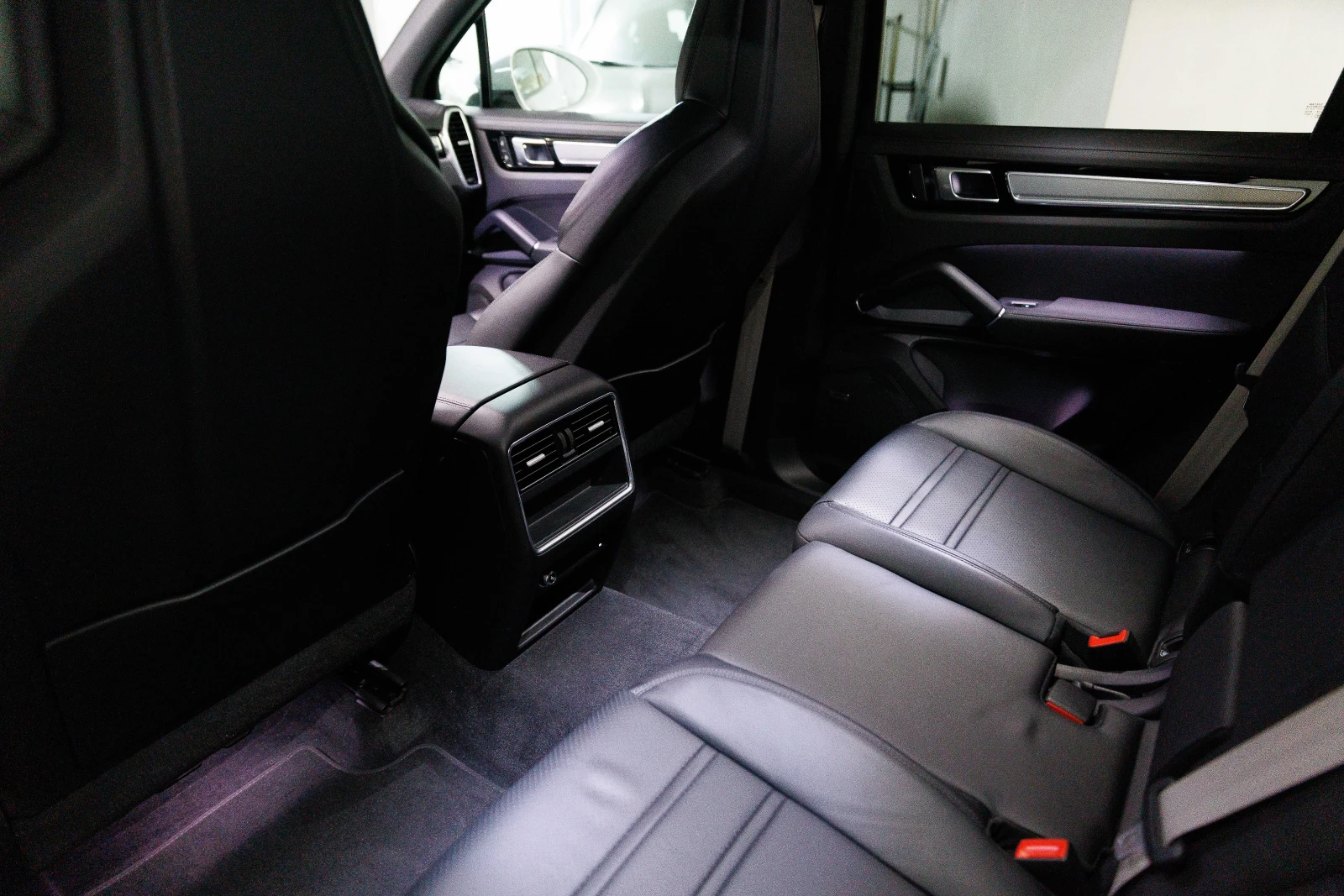 Porsche Cayenne e hybrid Platinum edition, снимка 14 - Автомобили и джипове - 55557051