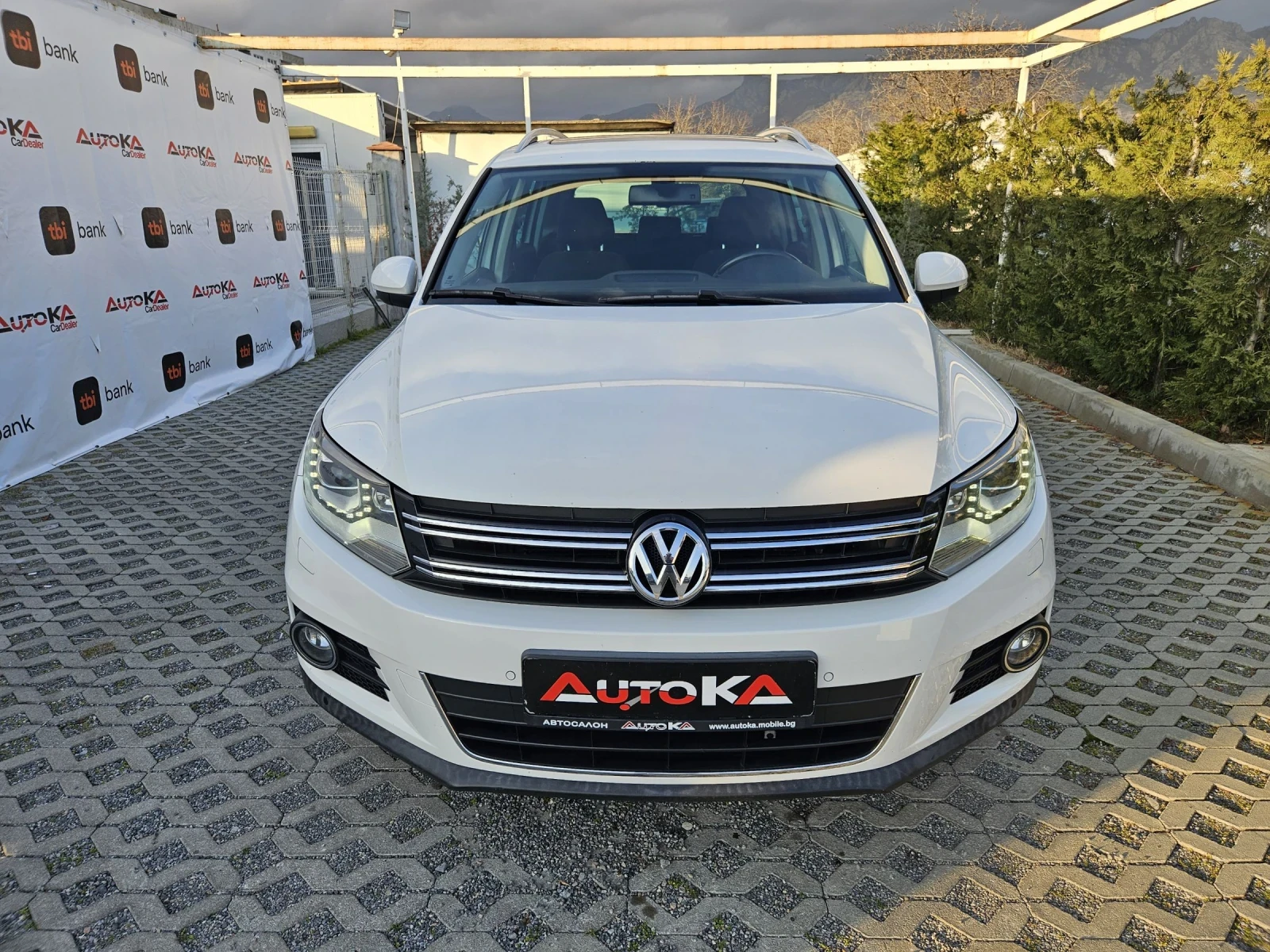 VW Tiguan 2.0TDI-140кс= 4x4= АВТОМАТ= LED= ПАНОРАМА= KEYLESS - [1] 