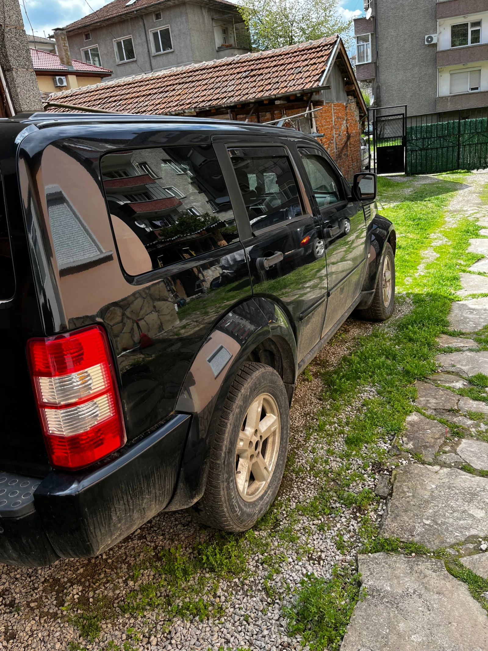 Dodge Nitro  - изображение 4