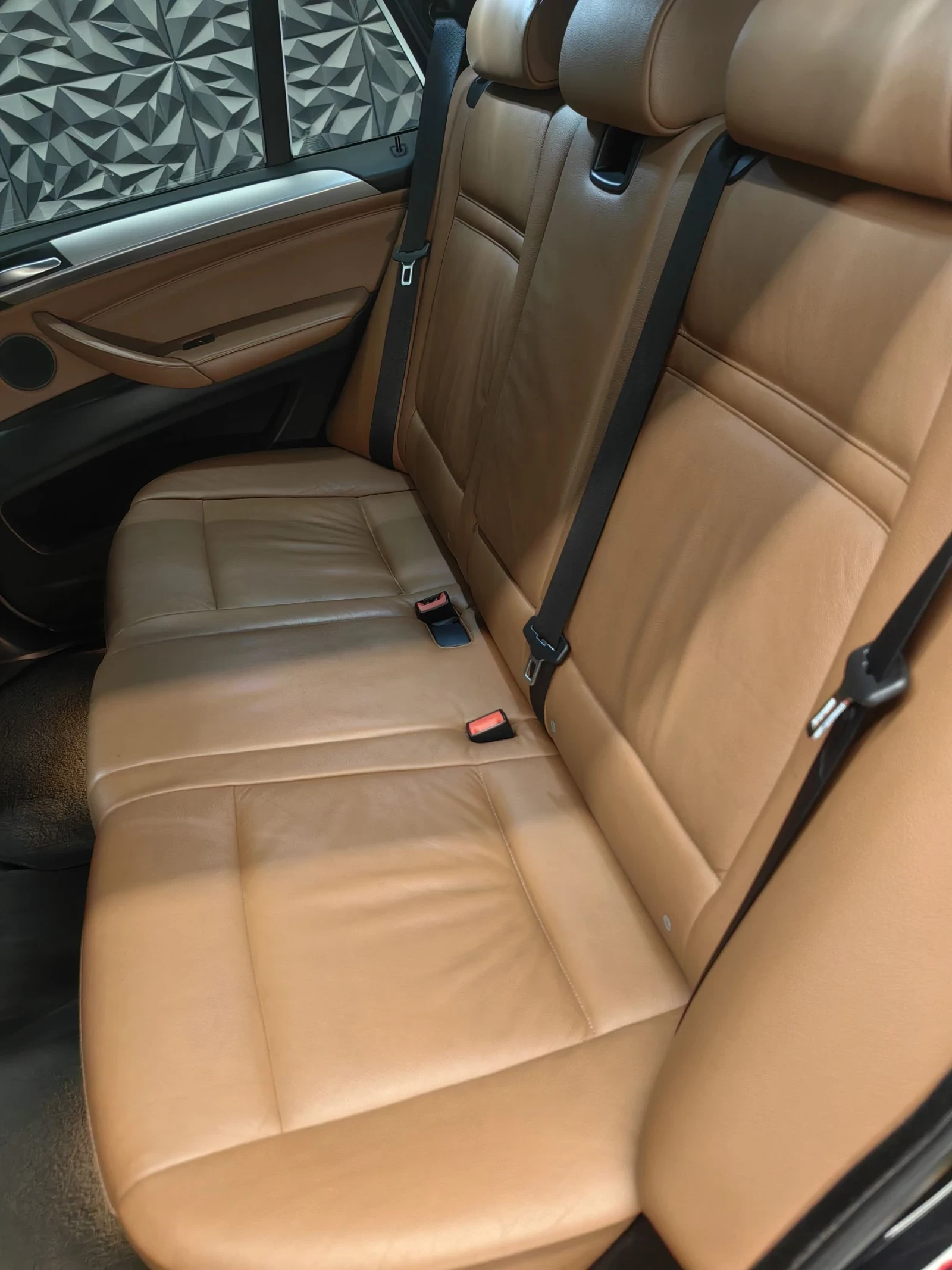 BMW X5 3.5d* FACE* 142000KM* ПЕРФЕКТНА - изображение 9