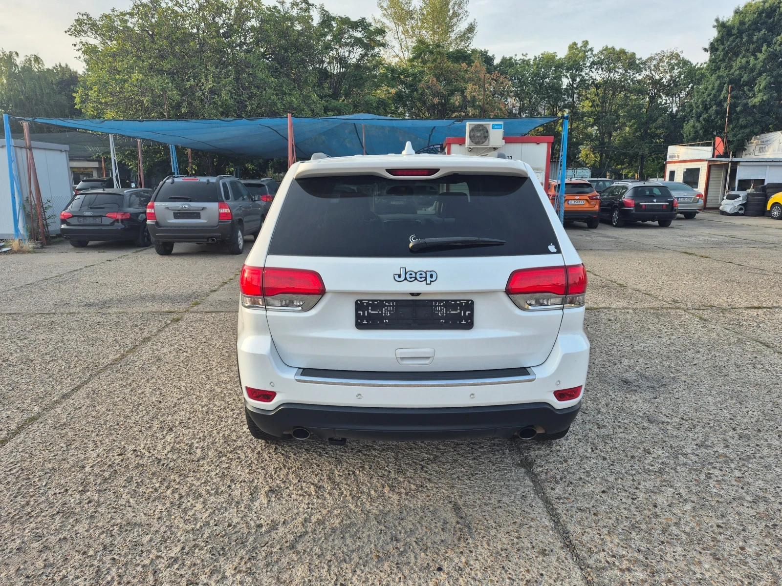 Jeep Grand cherokee 3.0   4+ 4 LIMITED  EDITION  - изображение 3