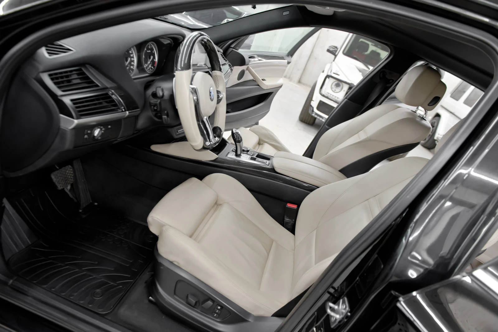 BMW X6 4.0D* M-Sport* Carbon* CarPlay - изображение 9