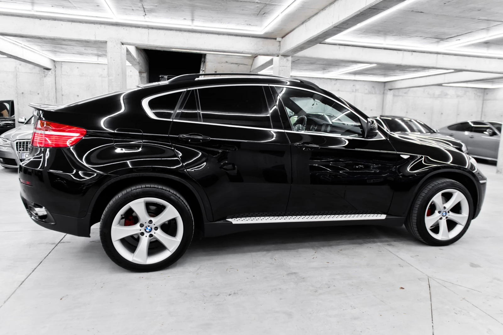BMW X6 4.0D* M-Sport* Carbon* CarPlay - изображение 7