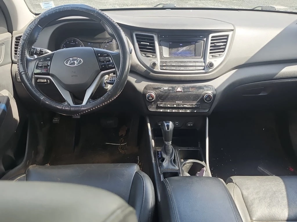 Hyundai Tucson * SE * CARFAX * БЕЗ ПЪРВОНАЧАЛНА ВНОСКА - изображение 7