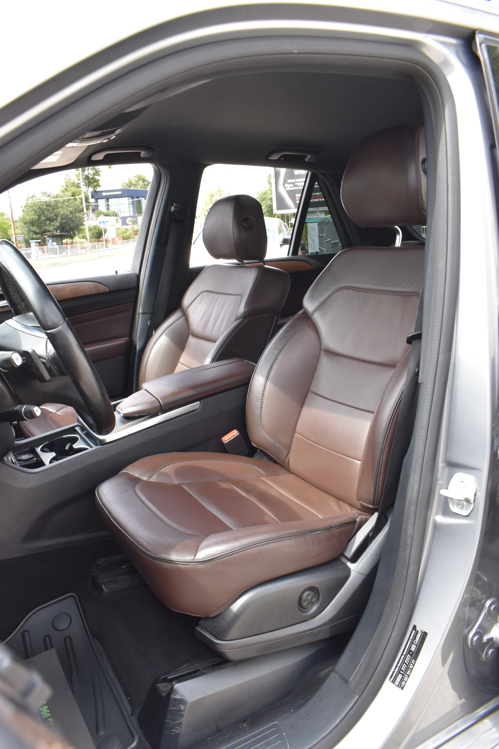 Mercedes-Benz ML 350 AMG-LINE* FULL-LED - изображение 10