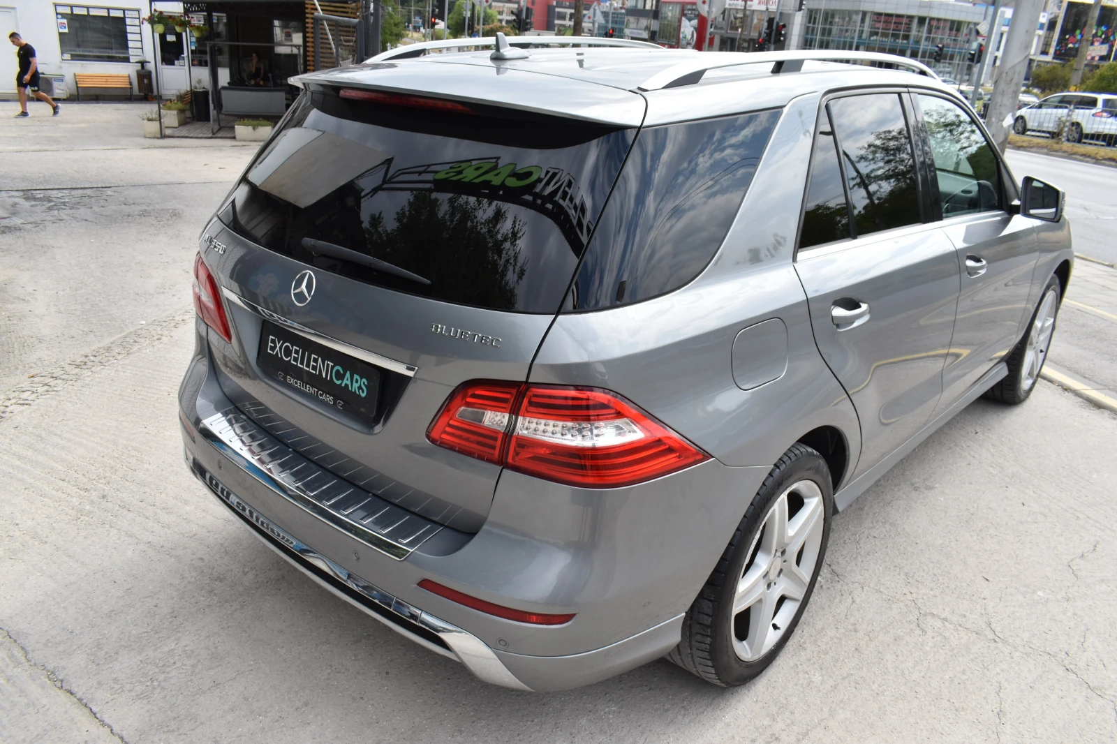 Mercedes-Benz ML 350 AMG-LINE* FULL-LED - изображение 4