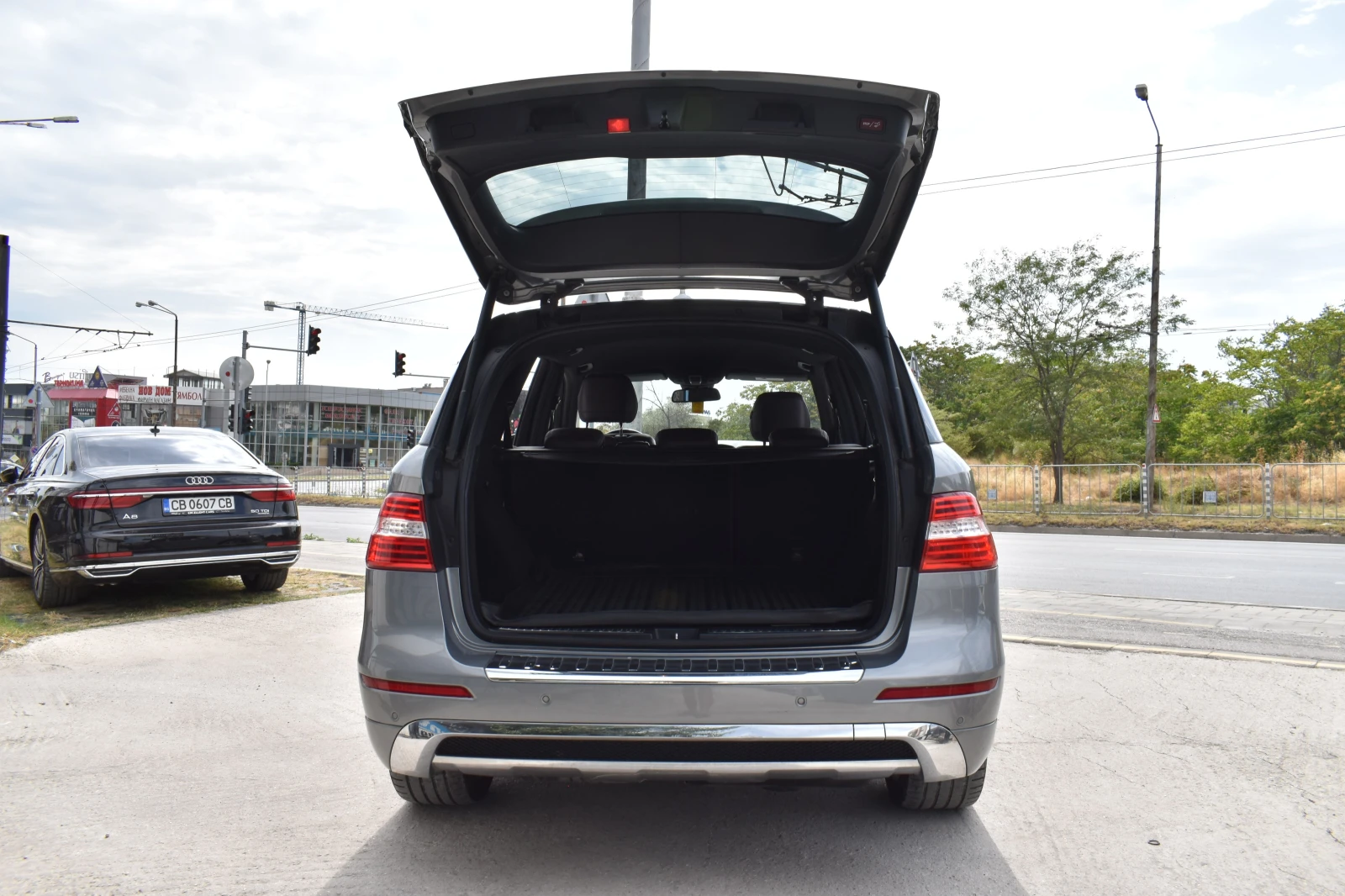 Mercedes-Benz ML 350 AMG-LINE* FULL-LED - изображение 7