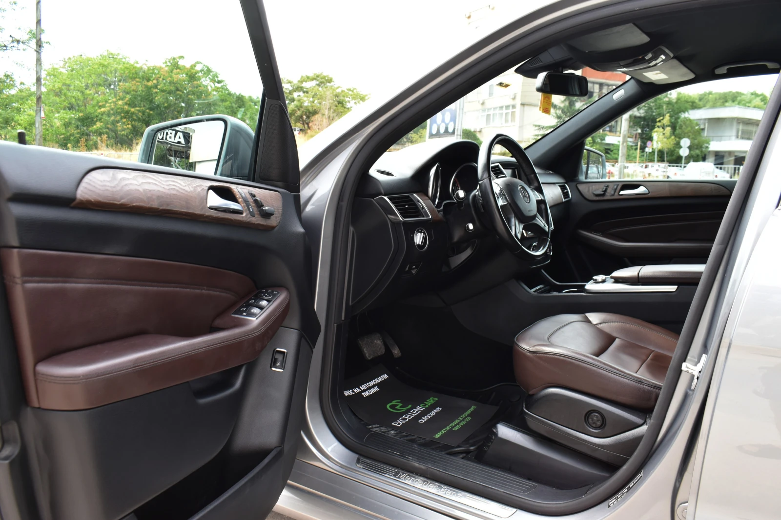 Mercedes-Benz ML 350 AMG-LINE* FULL-LED - изображение 8