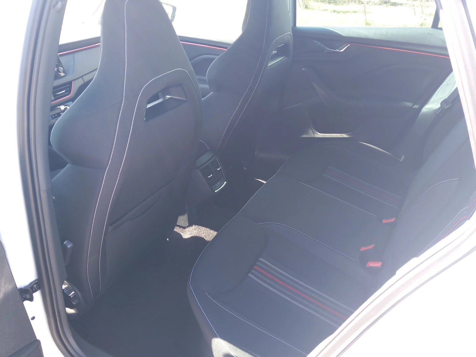 Skoda Kamiq 1.5 TSI/7DSG/ M.C., снимка 7 - Автомобили и джипове - 53801953