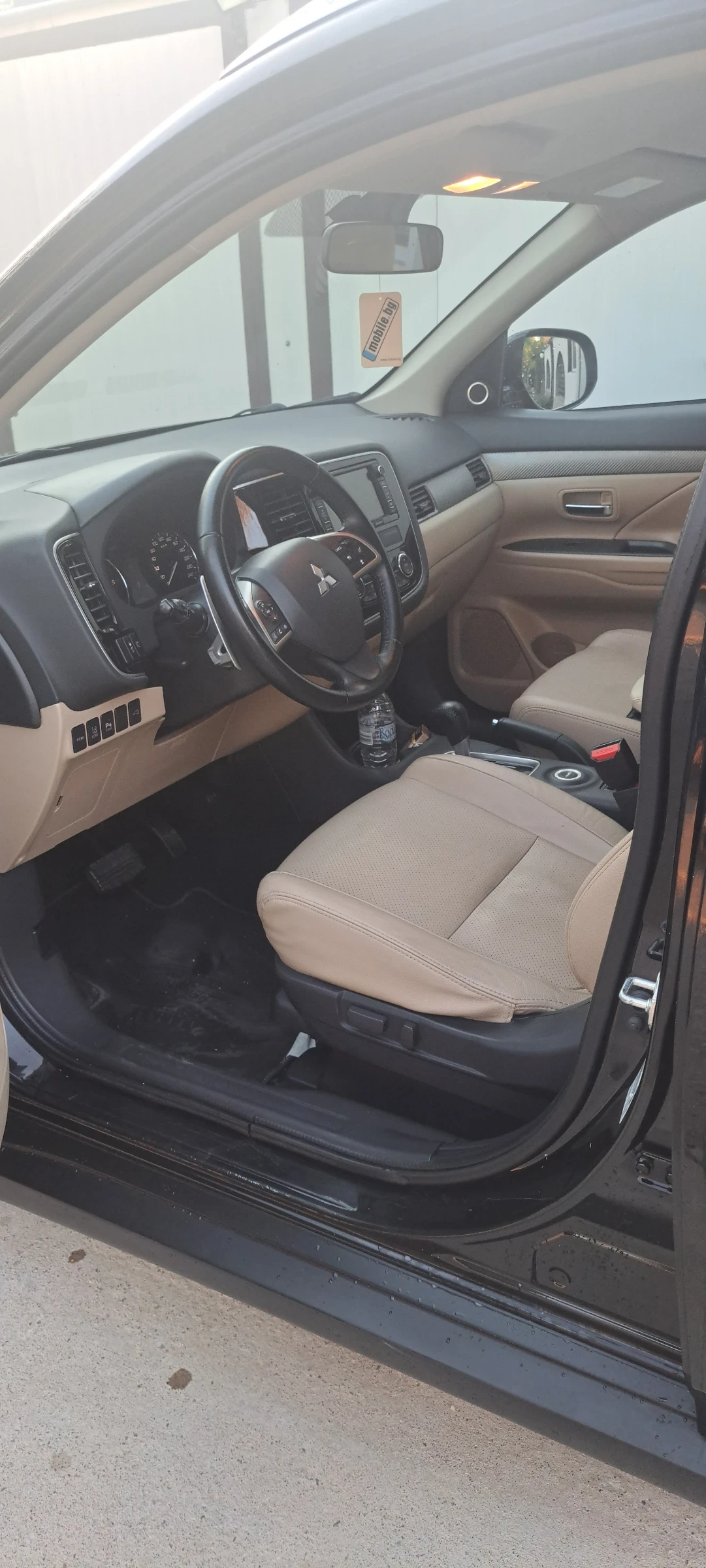 Mitsubishi Outlander, снимка 3 - Автомобили и джипове - 53965754