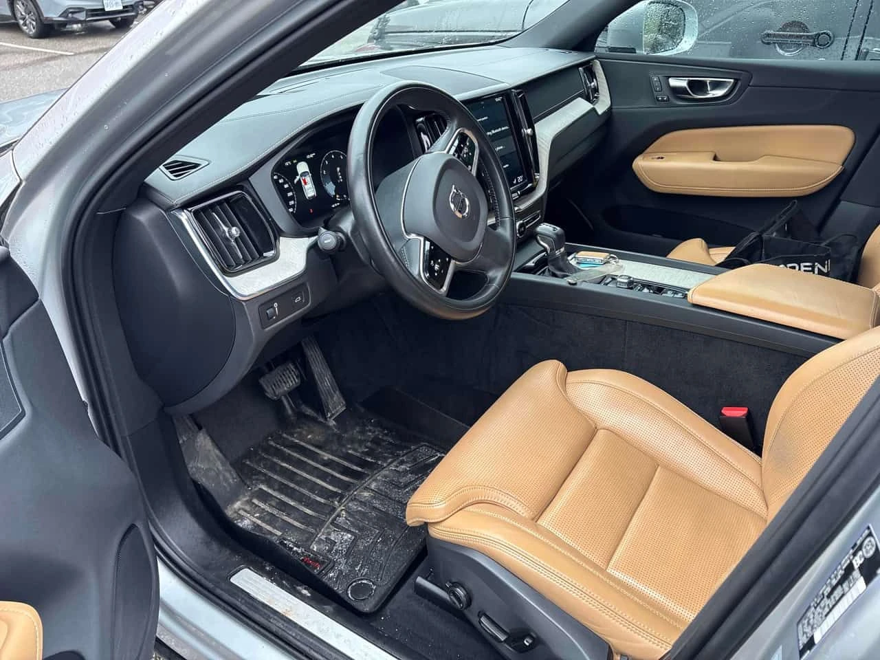 Volvo XC60 Inscription / 360 / DISTRONIC / ���� �� ������  | Mobile.bg � ����������� 5