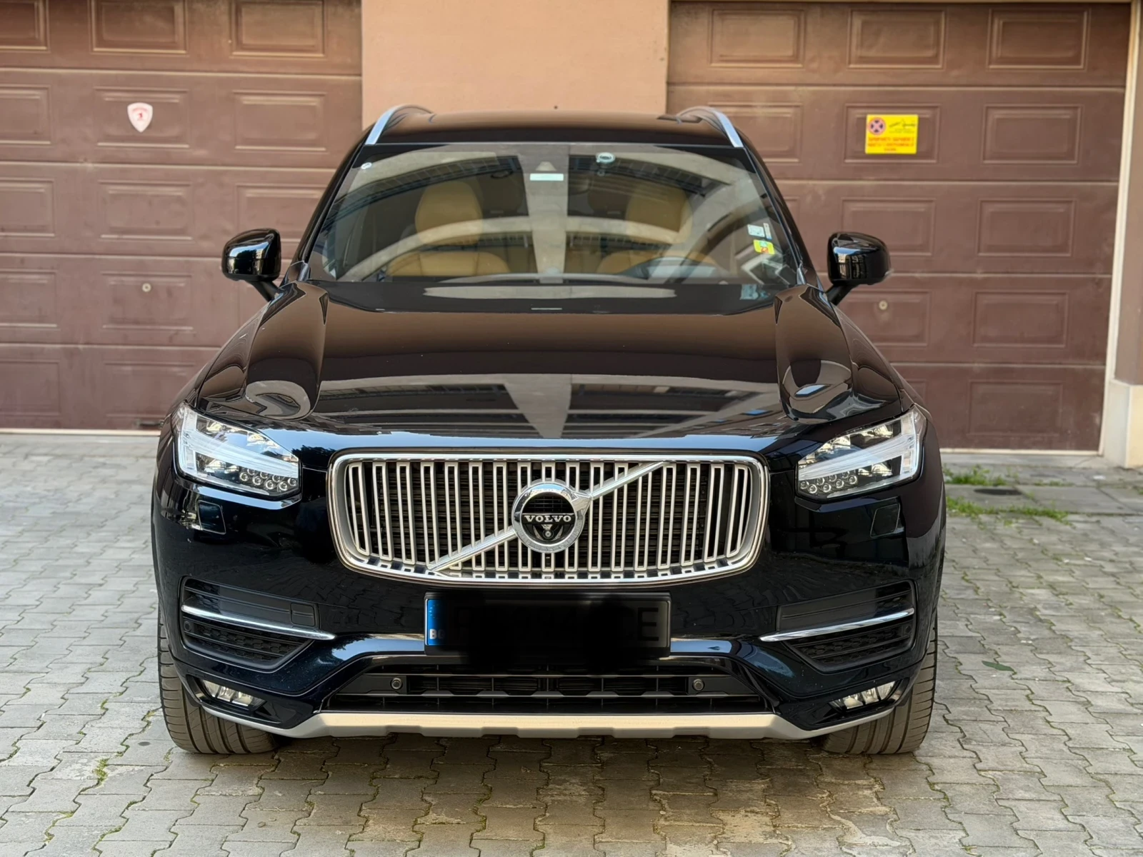 Volvo Xc90 2.0 D5 Limited Edition inscription, снимка 2 - Автомобили и джипове - 54556492
