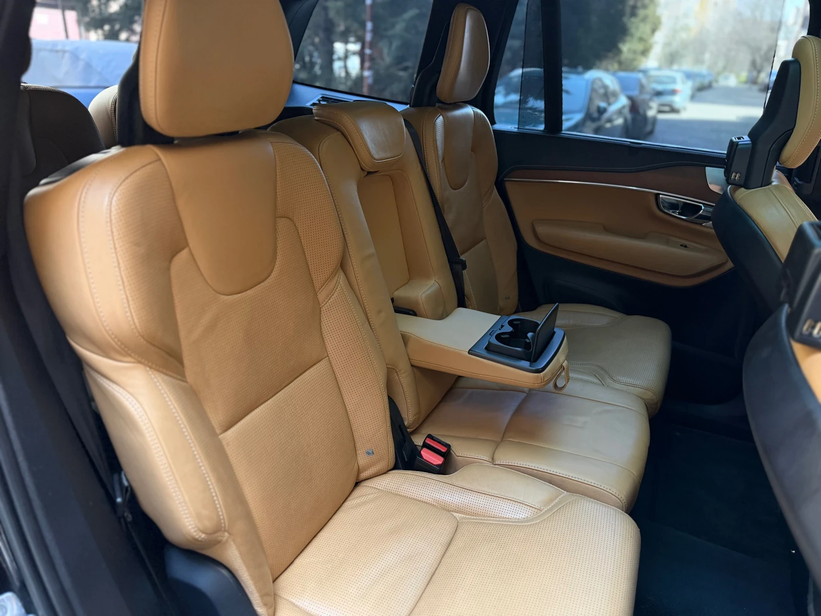 Volvo Xc90 2.0 D5 Limited Edition inscription, снимка 12 - Автомобили и джипове - 54556492