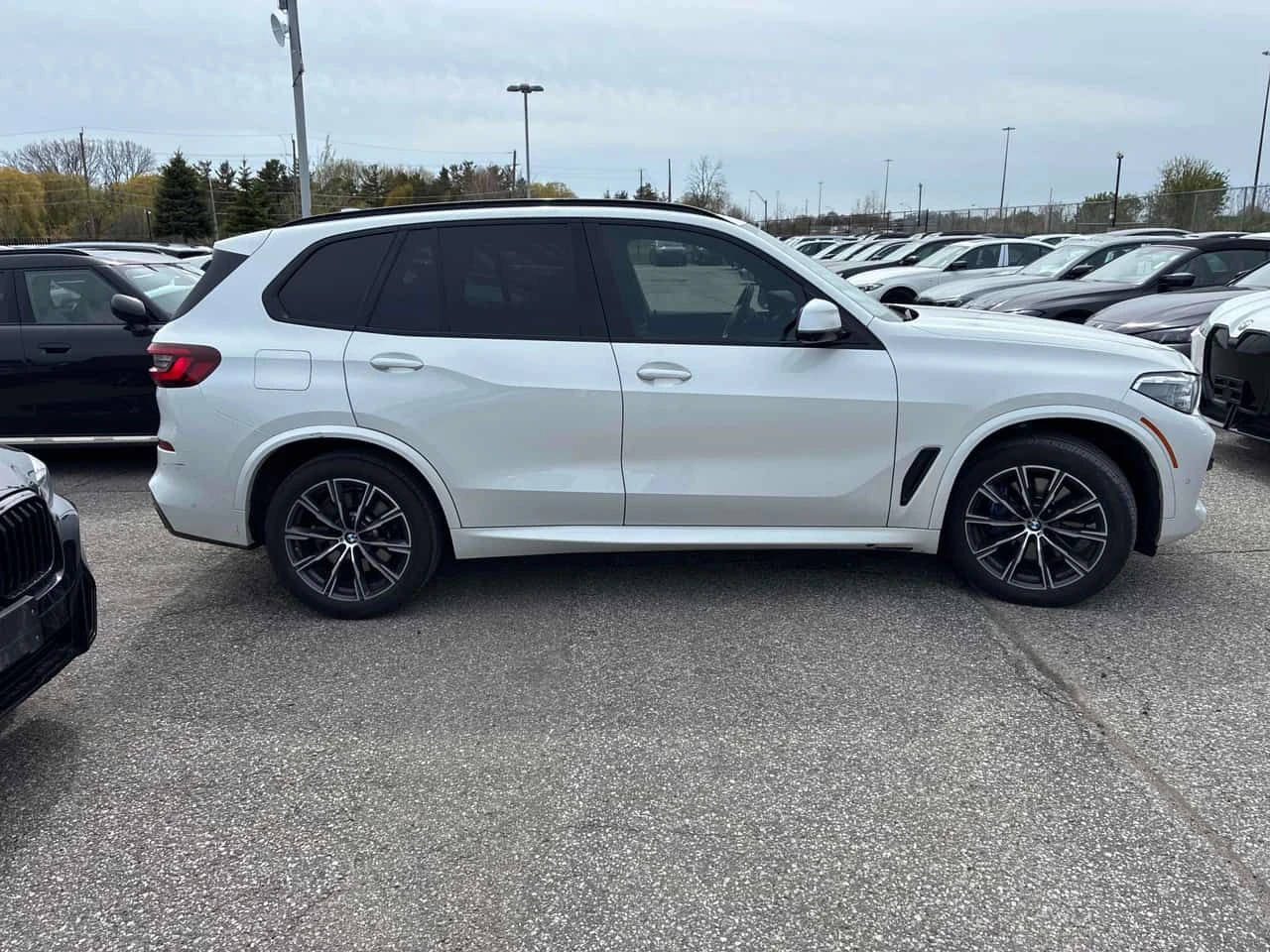 BMW X5 xDrive40i  CARFAX, снимка 3 - Автомобили и джипове - 54564172