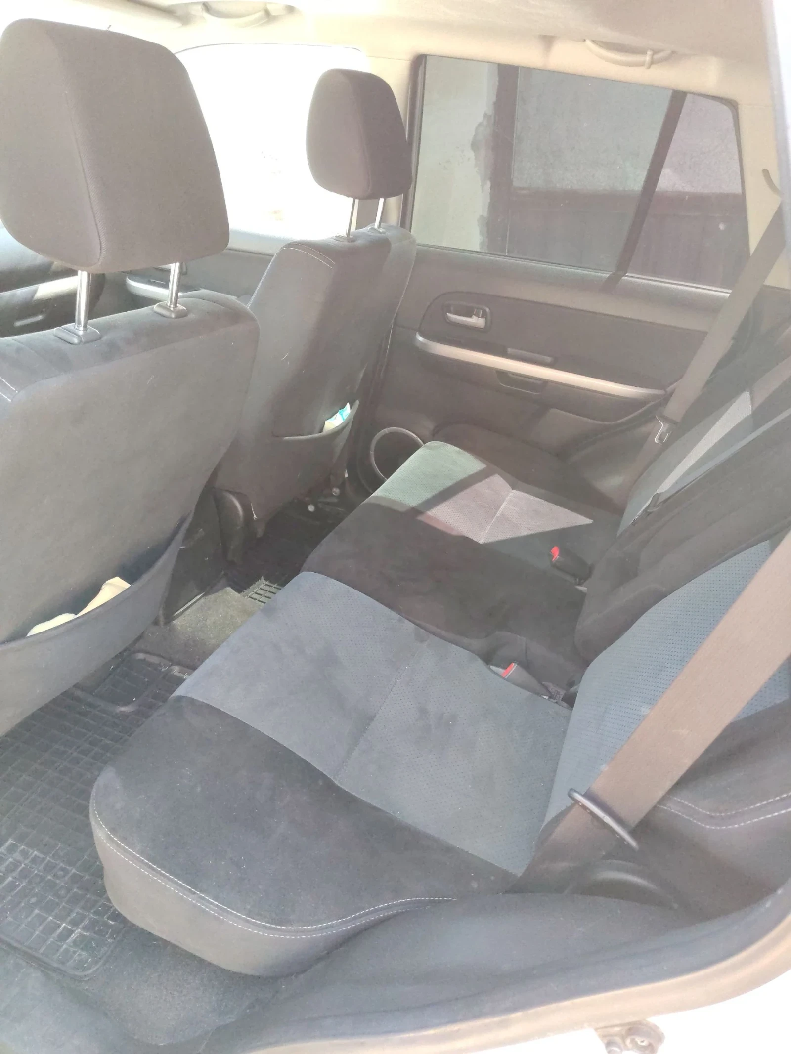 Suzuki Grand vitara, снимка 9 - Автомобили и джипове - 54643444
