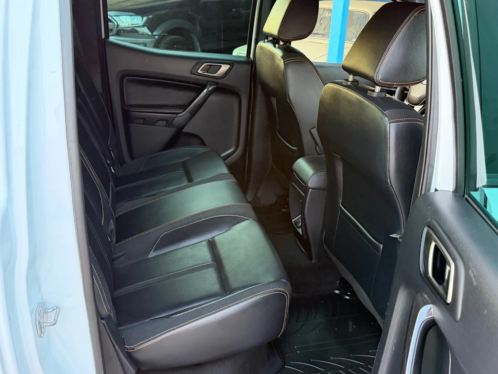 Ford Ranger 2.0/2 години Гаранция, снимка 13 - Автомобили и джипове - 55111779