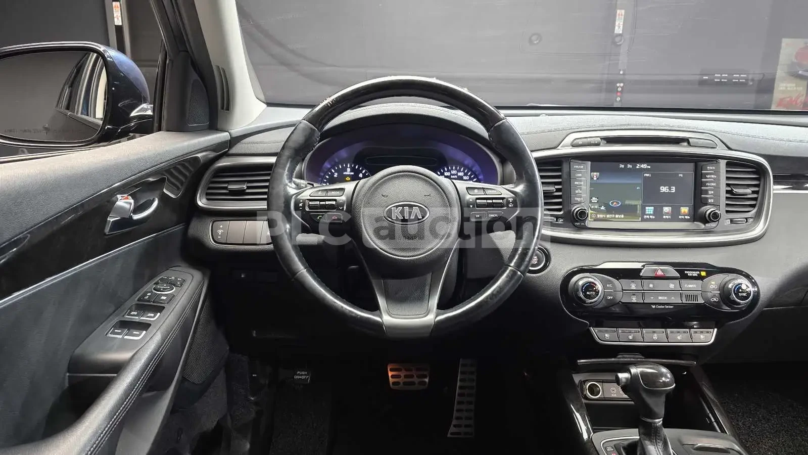 Kia Sorento 4x4\2.2 Diesel, снимка 14 - Автомобили и джипове - 55035905